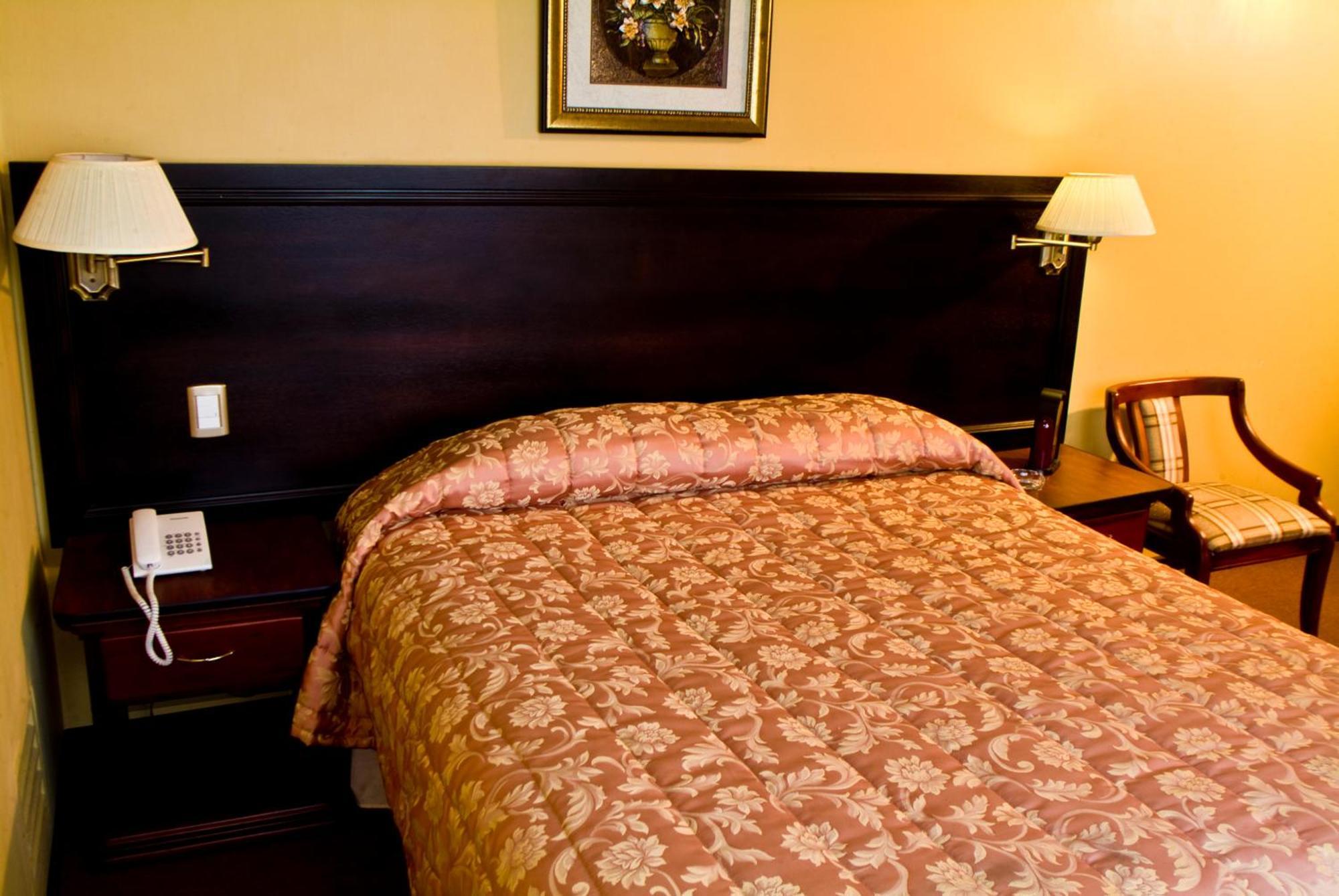 Hotel Podocarpus Лоха Экстерьер фото